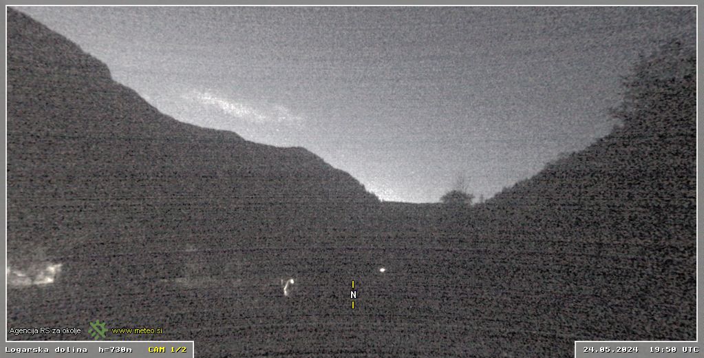 Webcam Logar valley 730 m - view towards north