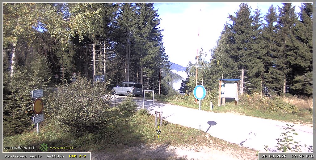 Spletna kamera Pavličevo sedlo 1337 m - pogled proti zahodu